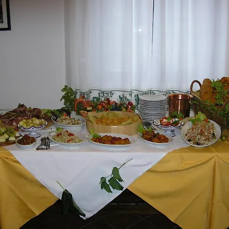 Il Cerreto 컨트리하우스